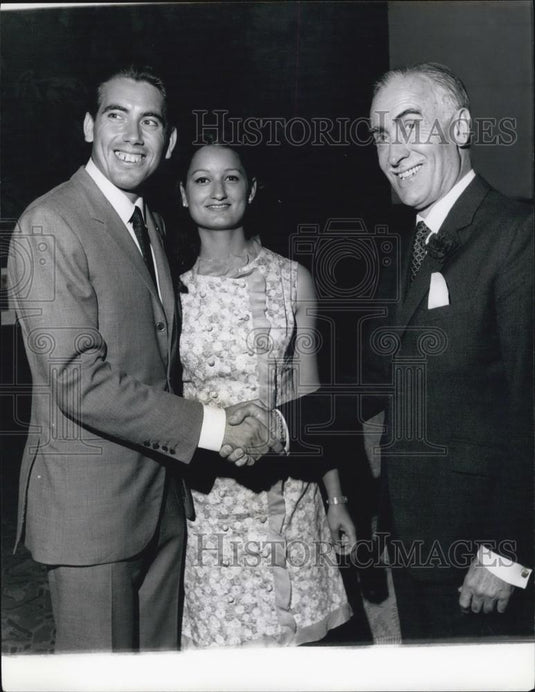 1966 Press Photo Santana the New Wimbledon Champion - Historic Images
