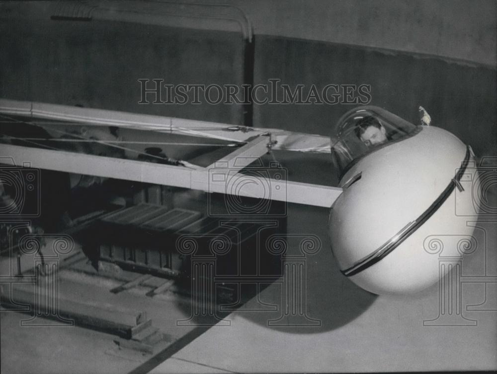 1957 Press Photo Testing-centrifuge for pilots at German Institute - Historic Images