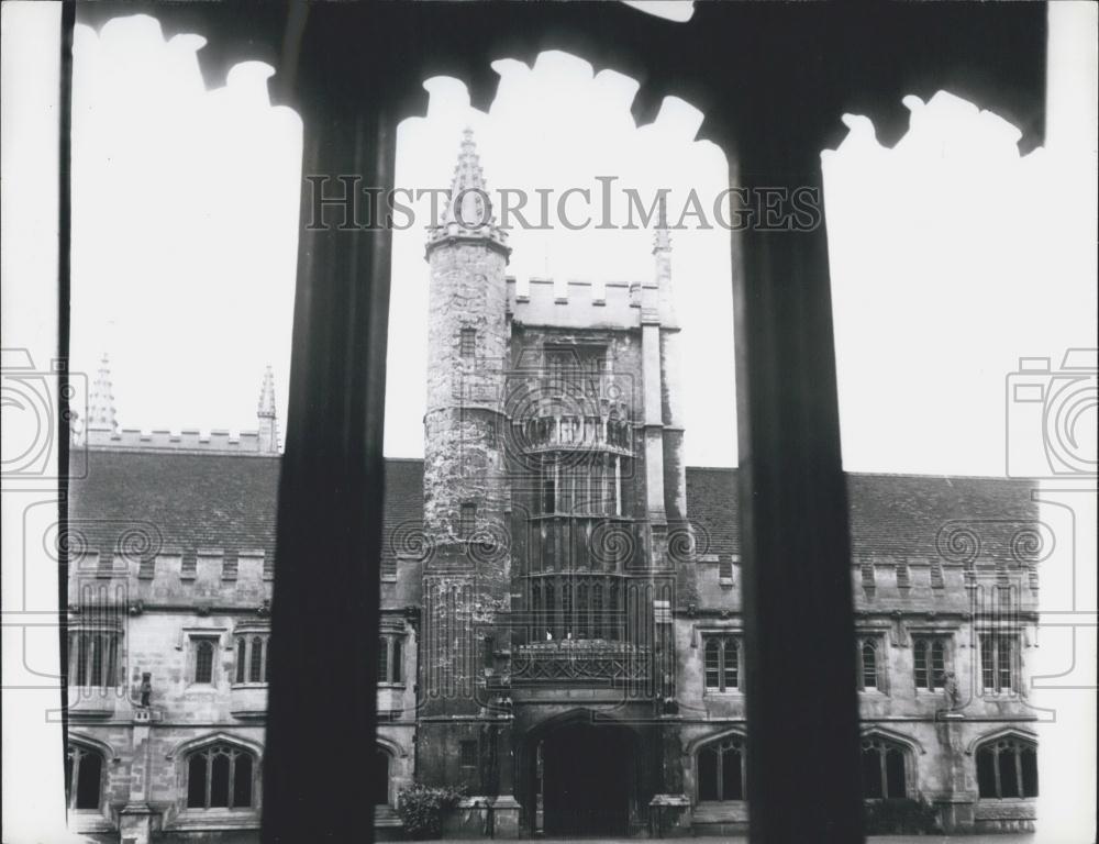 Press Photo Oxford - Magdalen College Forms Four Quadrangles Over 12 Acres - Historic Images