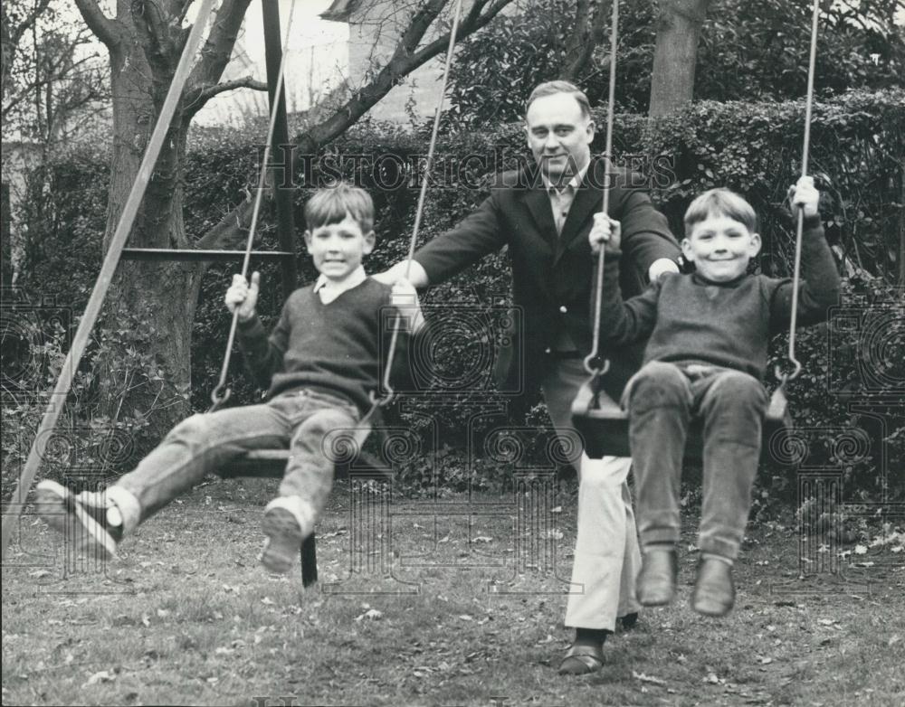 Press Photo William Craig, Runner-Up For The Ulster Leadership, At Home - Historic Images