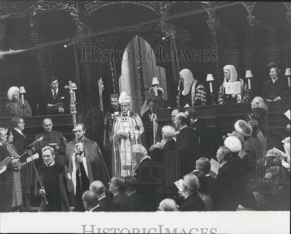 Press Photo Archbishop Canterbury Robert Runcie Walks Procession Prince Charles - Historic Images