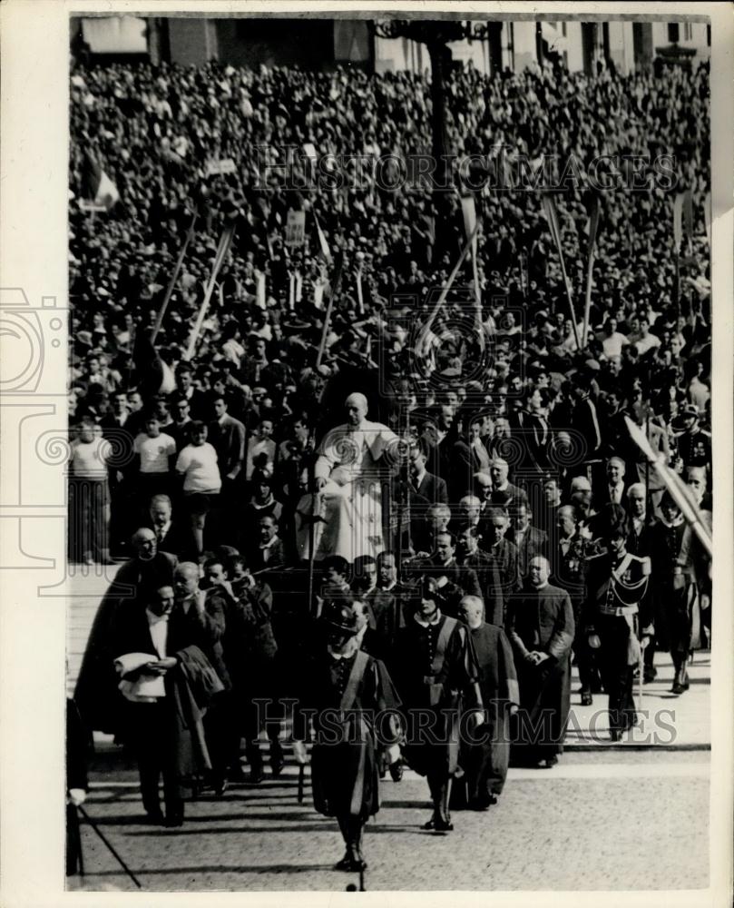 1955 Press Photo 60,000 Catholic athletics from all over Italy, gathered - Historic Images