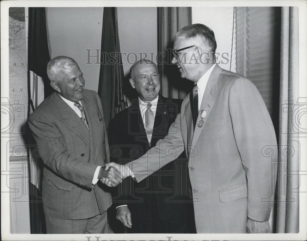 1955 Press Photo Secretary of Defense Charles E. Wilson - Historic Images