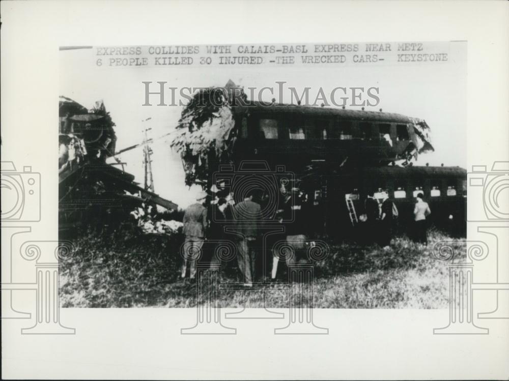 Press Photo Basl Express Near Metz 6 People Killed 30 Injured - Historic Images