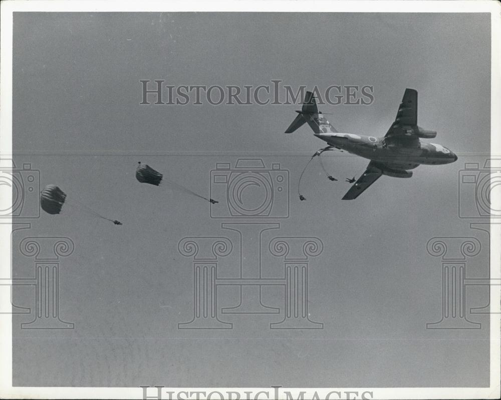 1982 Press Photo C-1 Chugata Yusoki, Mitsubishi, Kawasaki, Ishikawajima-Harima - Historic Images