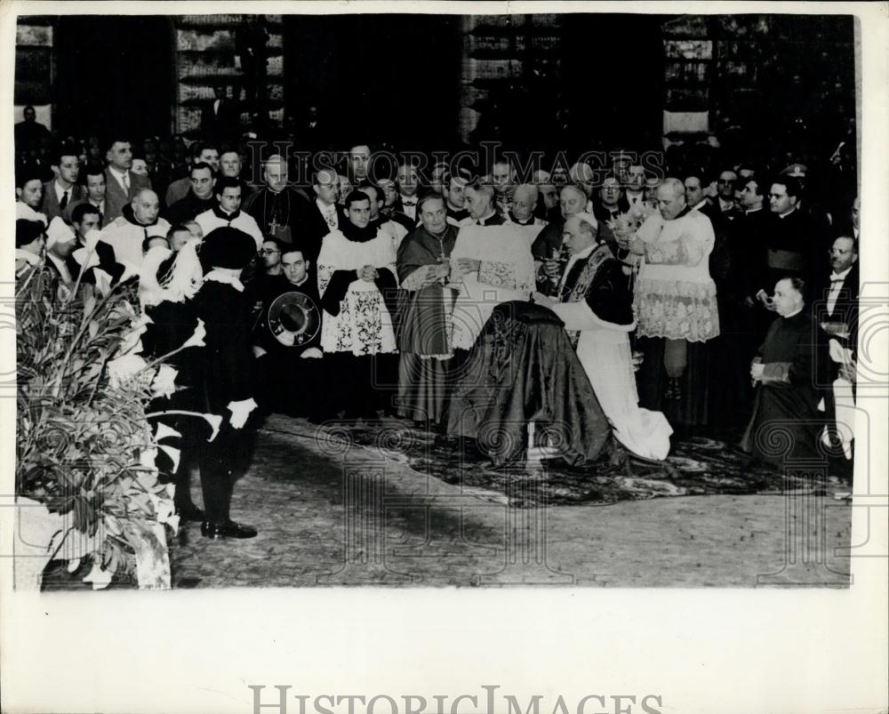1953 Press Photo Pope Pius XII, Rome's Spanish Square - Historic Images