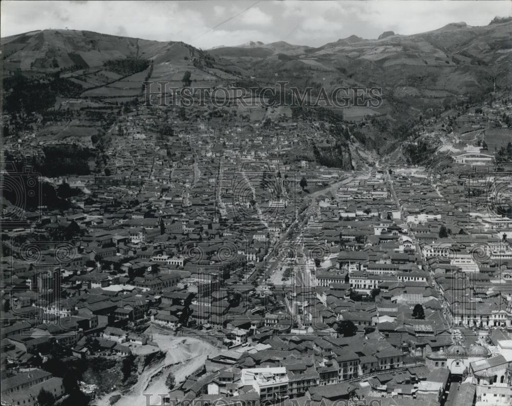 Press Photo Pichincha&quot; mountainSouth view of the city. - Historic Images