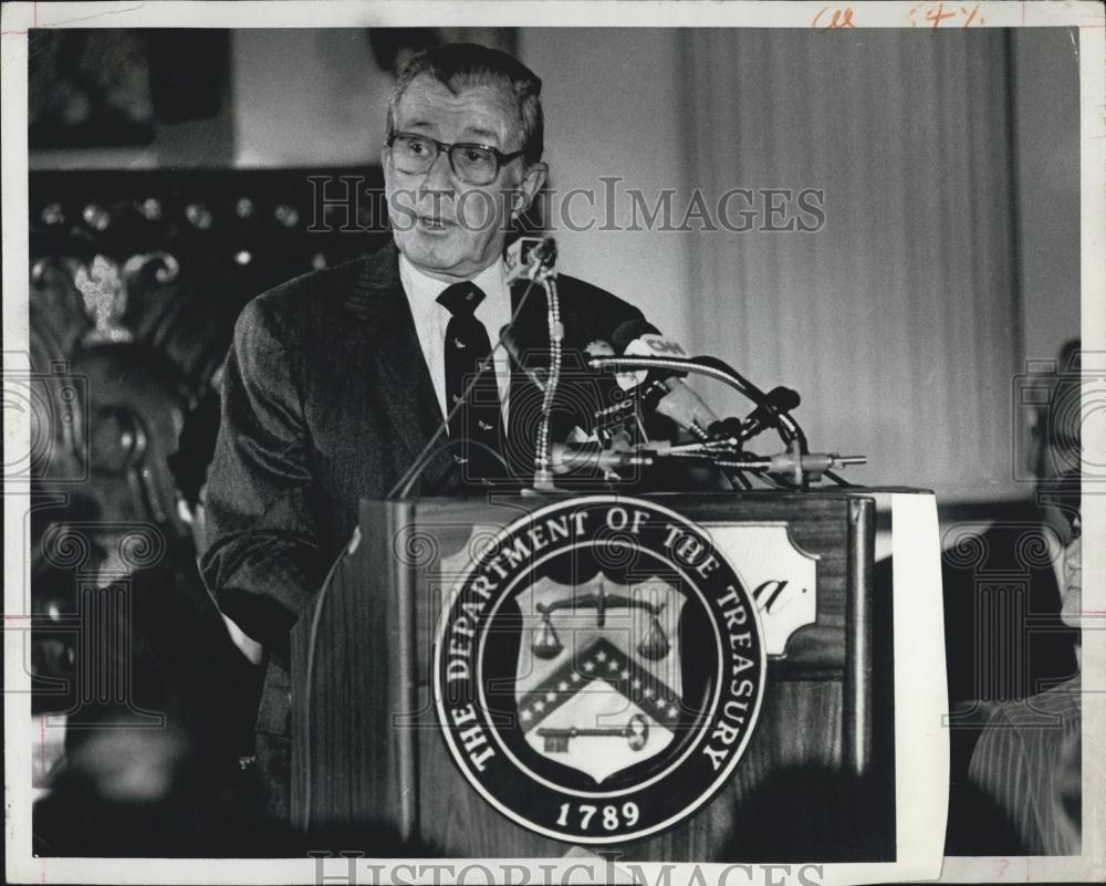 1981 Press Photo Secretary of the Treasury, Donald T. Regan - Historic Images