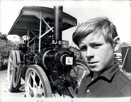 1964 Press Photo Tommy Wanted a Scooter - but dad Bought Him a Traction Engine - Historic Images