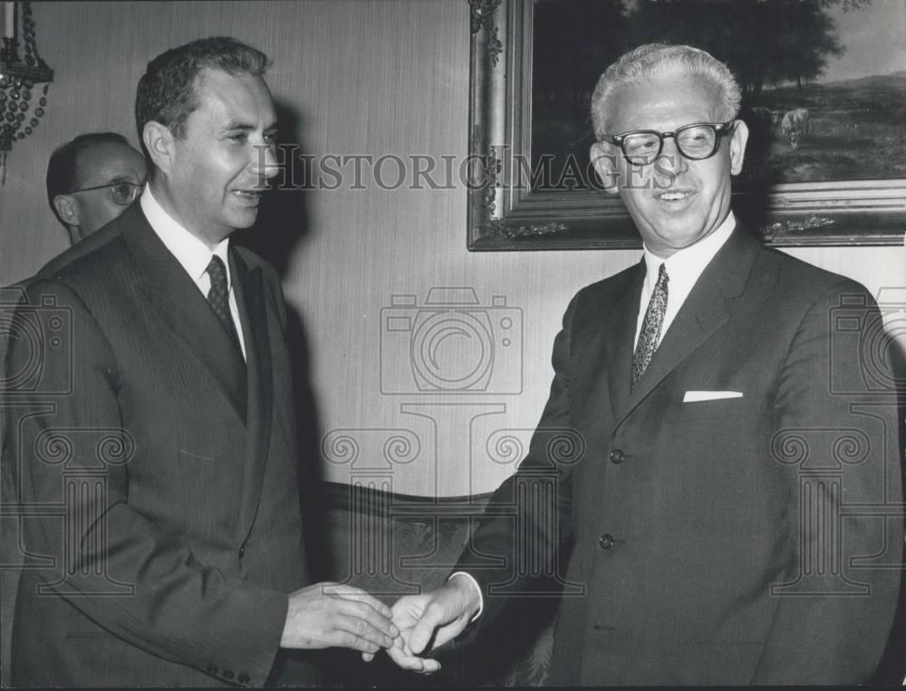 1966 Press Photo US Delegate to UNO Arthur Goldberg, Italian Prime Minister Moro - Historic Images