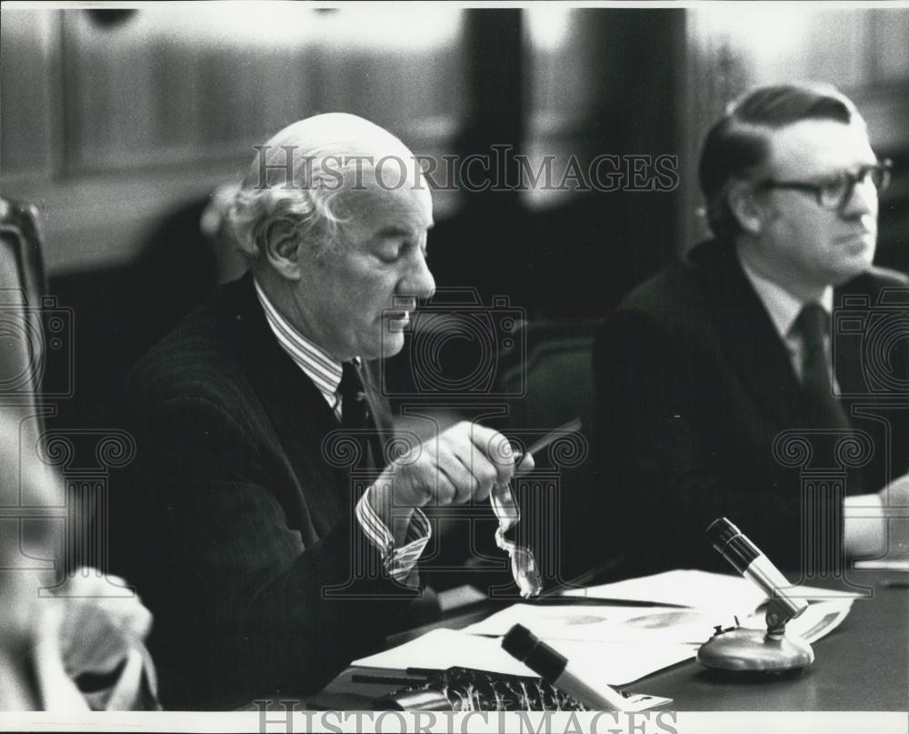 1977 Press Photo Unilever Chairman Sir David Orr - Historic Images