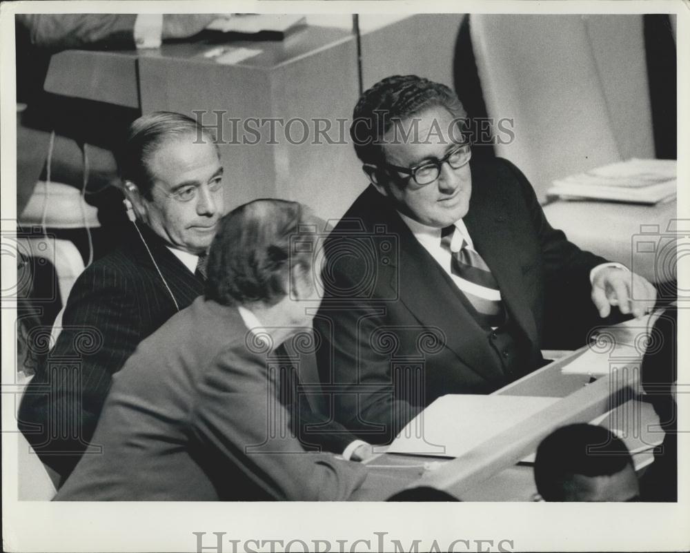 1976 Press Photo UN General Assembly Secretary State Henry Kissinger - Historic Images