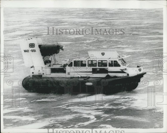 1964 Press Photo World's First Test Air Cushion Hovercraft On Ice VA2 Norkopping - Historic Images