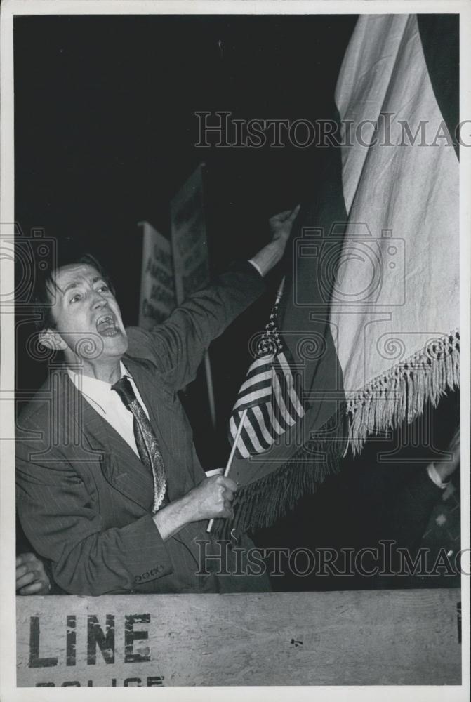 1956 Press Photo Demonstration of Hungarians in New York - Historic Images