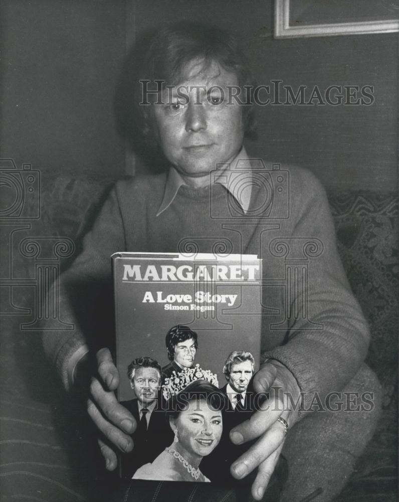 1977 Press Photo Princess Margaret By Simon Regan - Historic Images
