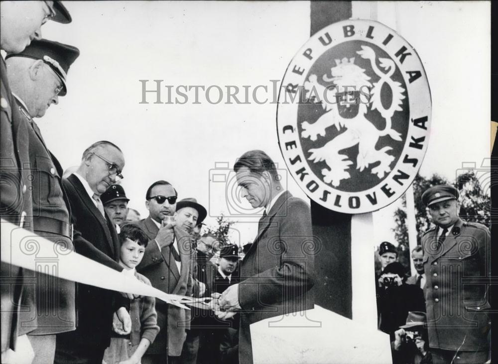 1956 Press Photo Frontiers to the CSR Was Opened Yesterday - Historic Images