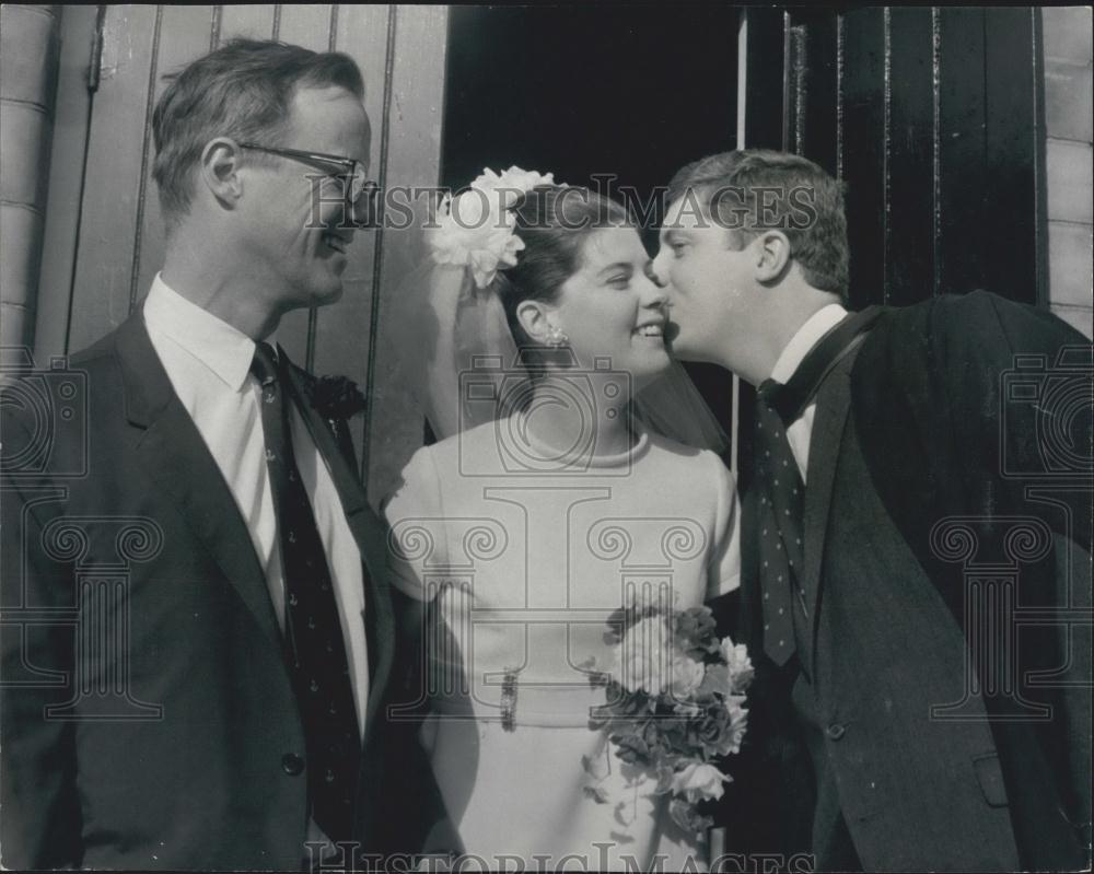 Press Photo Philip James Roosevelt weds Miss Philippa Buss - Historic Images