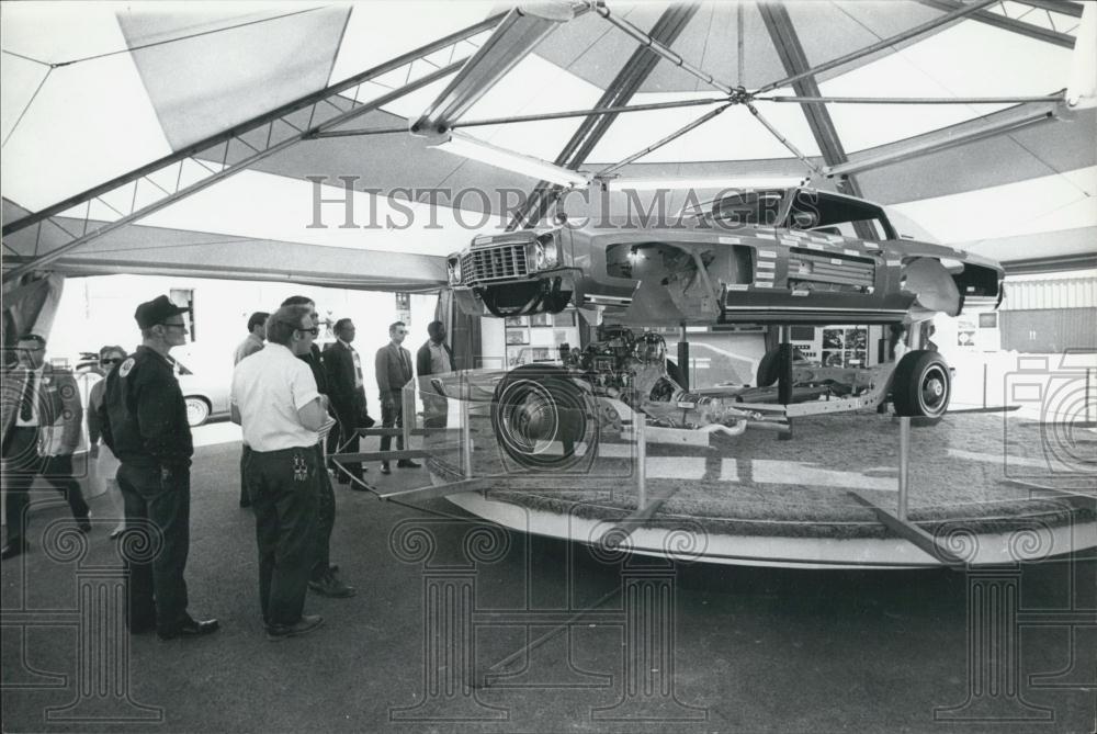 Press Photo General Motors Safety Car on display. at Transpo 72 - Historic Images