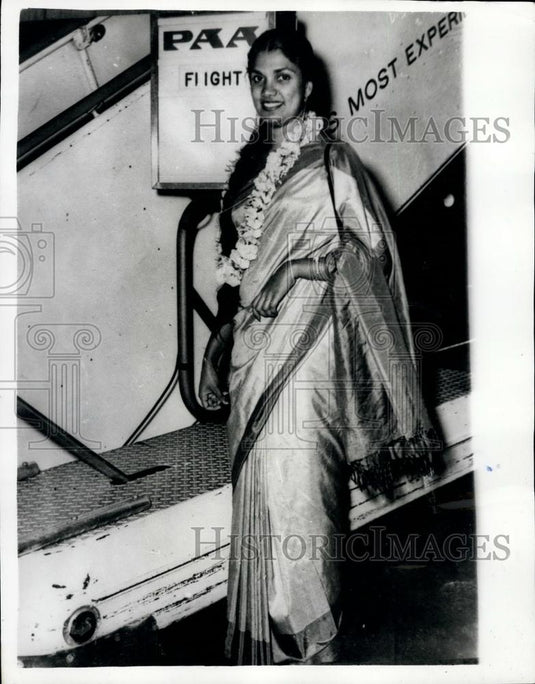 1965 Press Photo Roman Catholic priest to become a plain Mister and Marry - Historic Images