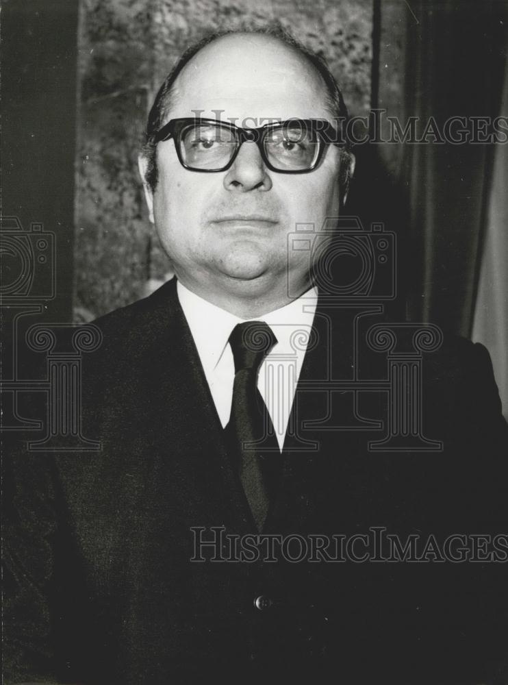 Press Photo Minister Emporiun, Anastasopoulis - Historic Images