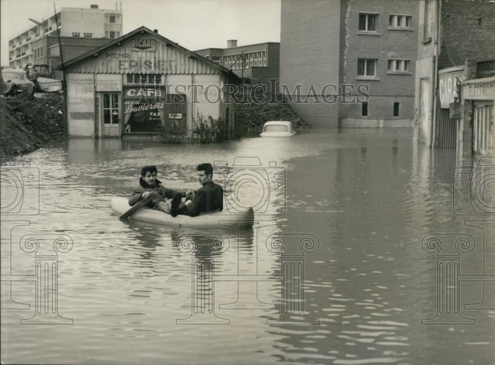 1961 Press Photo Floods in Northern France - Historic Images