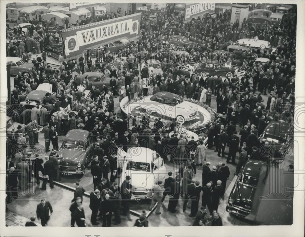 1954 Press Photo General View Of International Motor Show Earls Court - Historic Images