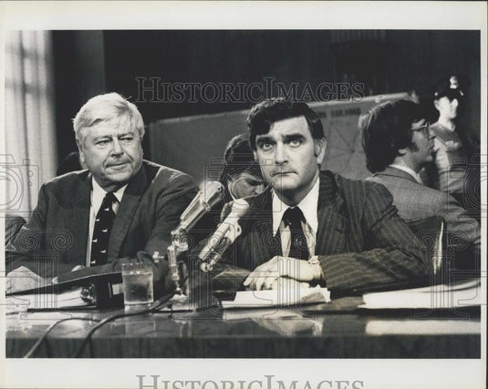 1975 Press Photo Rogers C.B. Morton Secretary of the Interior & Frank Zarb FEA - Historic Images