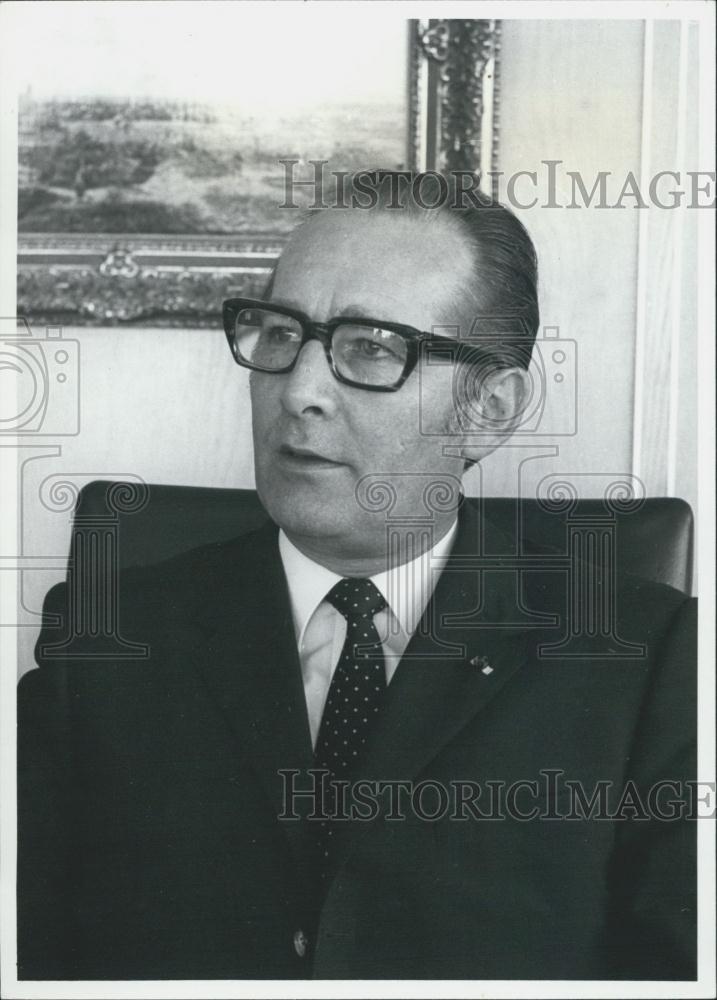 Press Photo P.J. Engels Secretary Of Culture Recreation and Social Work Germany - Historic Images