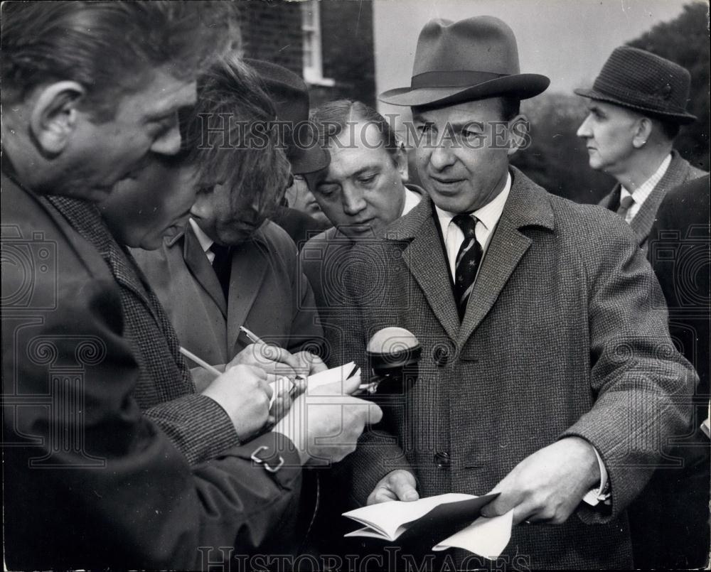 1966 Press Photo Art Robbery on Dulwich Gallery - Historic Images