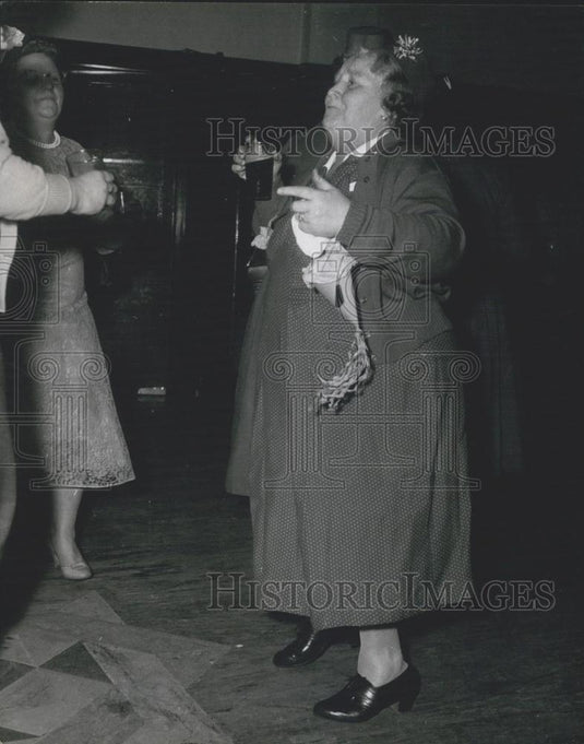 Press Photo Mrs. Mopp Goes Gay: Capers at the Charladies Ball. - Historic Images