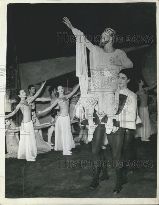 Press Photo Rehearsale were hold today of John Cranko's ballst ANTIGONE - Historic Images