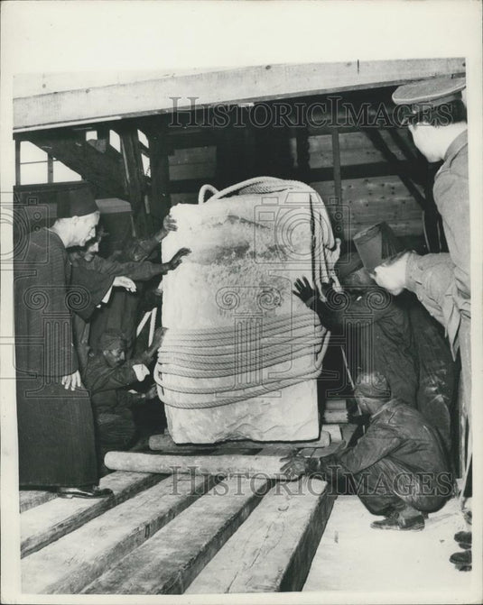1954 Press Photo ''Sun Boat'' of Cheops Moving 1st Lime Stone-Pyramid at Giza - Historic Images