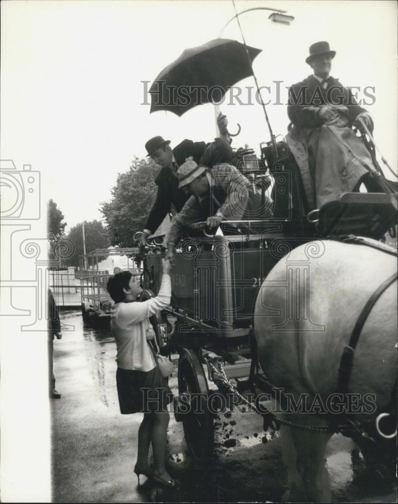 1968 Press Photo Promenaders Pilgrimage, Conductor Malcolm Sargent Cancer Fund - Historic Images