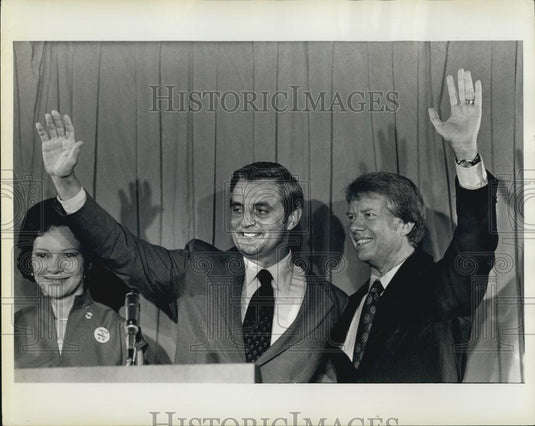 1976 Press Photo Press Conference Held at JImmy Carter Headquarters - Historic Images