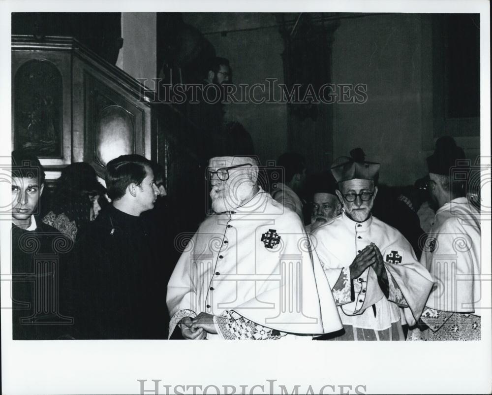 Press Photo LATIN PATRIARCH GORI at Christmas Eve mass in Church of Nativity. - Historic Images