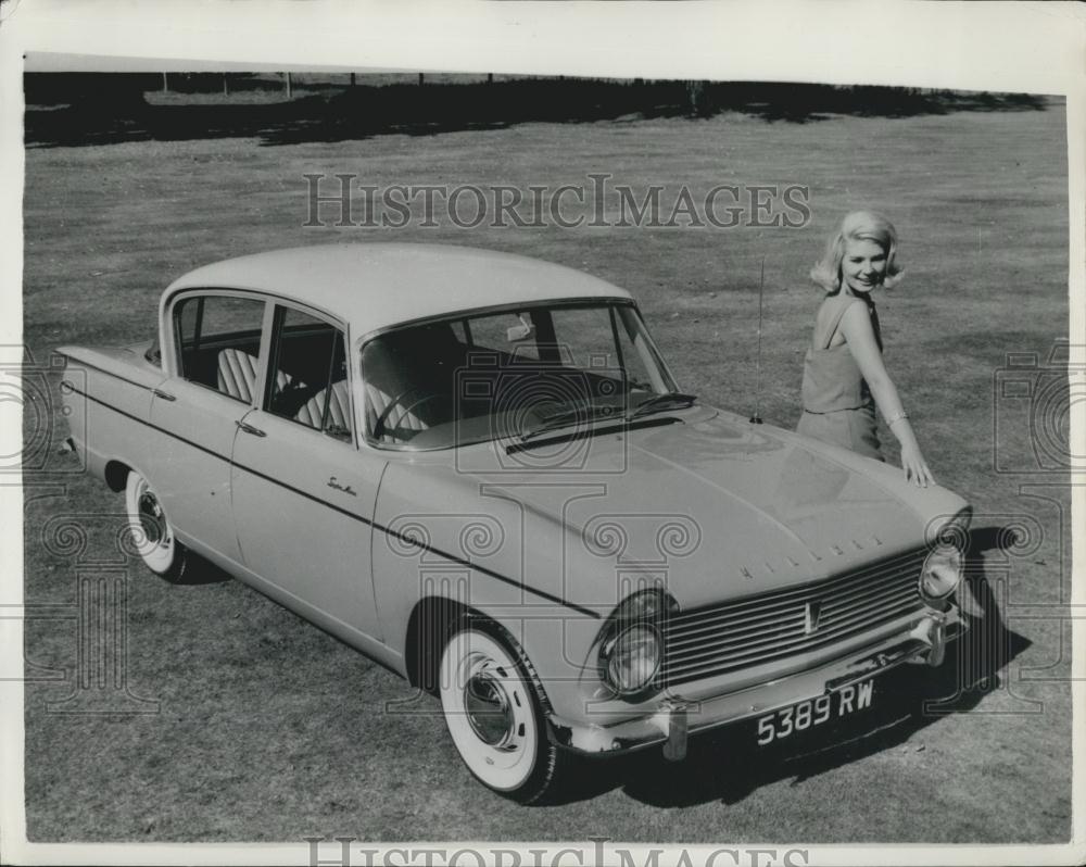 1961 Press Photo Hillman Super Minx at Devonshire House, London - Historic Images