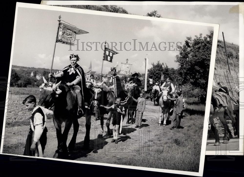 1953 Press Photo St. Gangolf Pilgrimage, Farmers Of Neudenau In Frankonian Dress - Historic Images