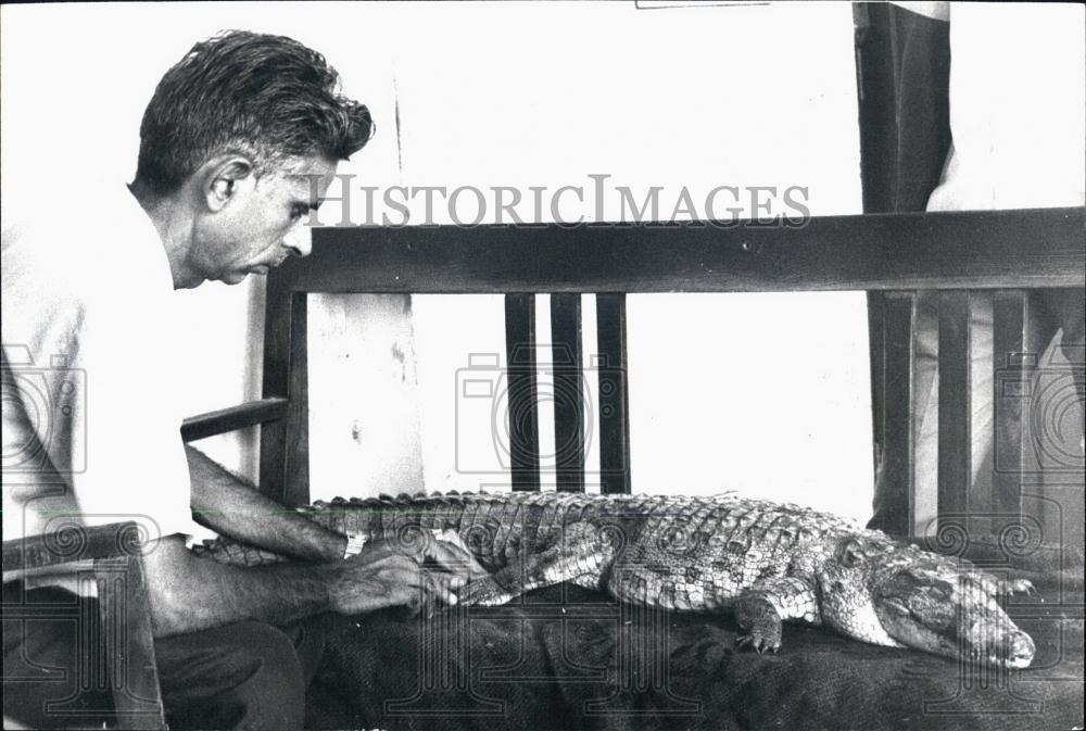 Press Photo Wild Life Department of the Delhi Administration Crocodile - Historic Images