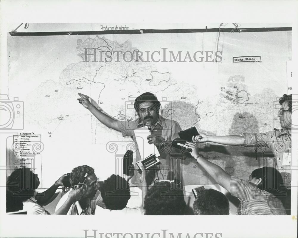 1981 Press Photo Press conference by the Political Diplomat commission of the FM - Historic Images