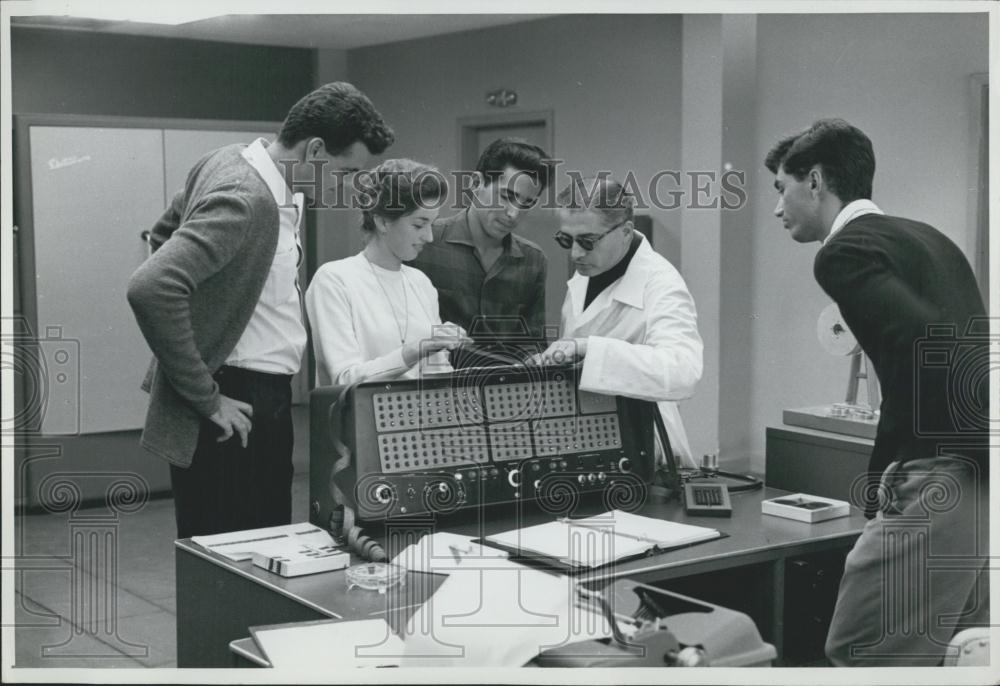 Press Photo Brazil PUC Electronics Classes Rio De Janeiro Catholic University - Historic Images