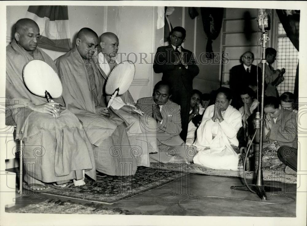 Press Photo 2,500th Anniversary of the death of Buddha - Historic Images