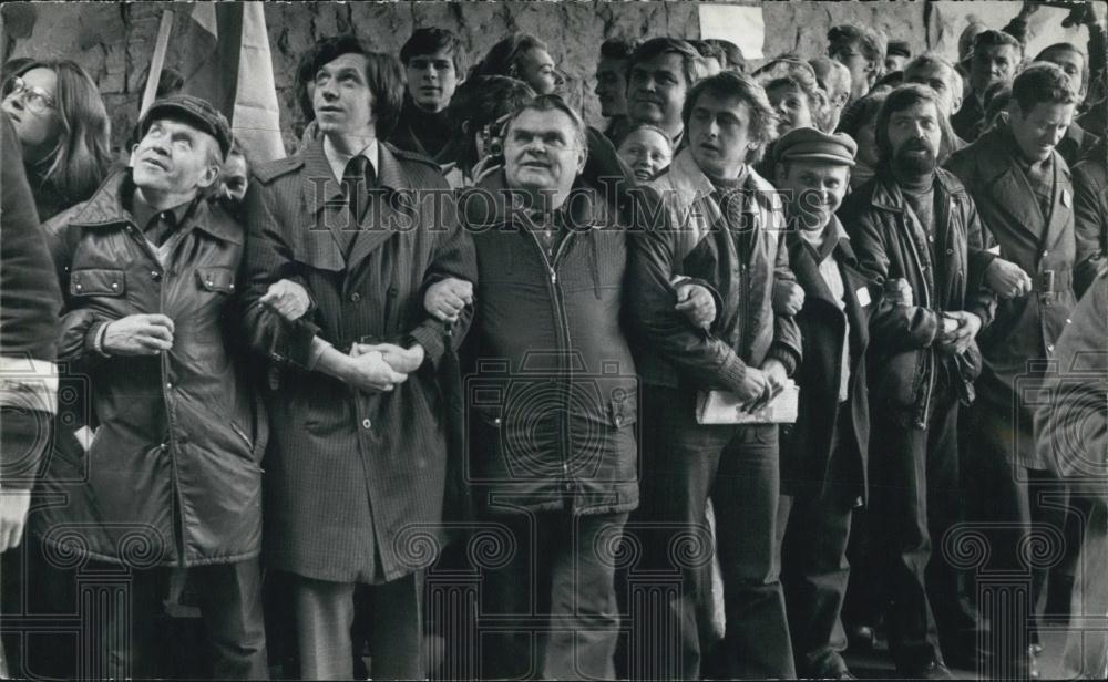 1980 Press Photo Members Of Independent Trade Unions, Poland Threaten To Strike - Historic Images