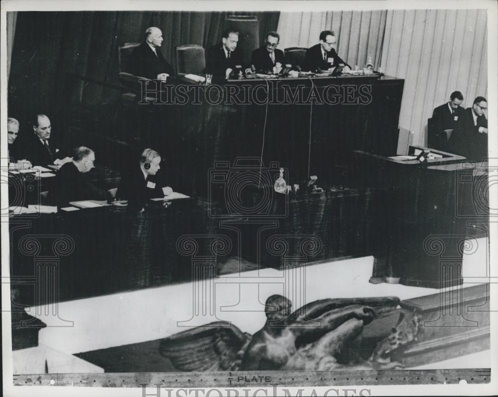 Press Photo Atomic Energy, opened yesterday in Geneva - Historic Images