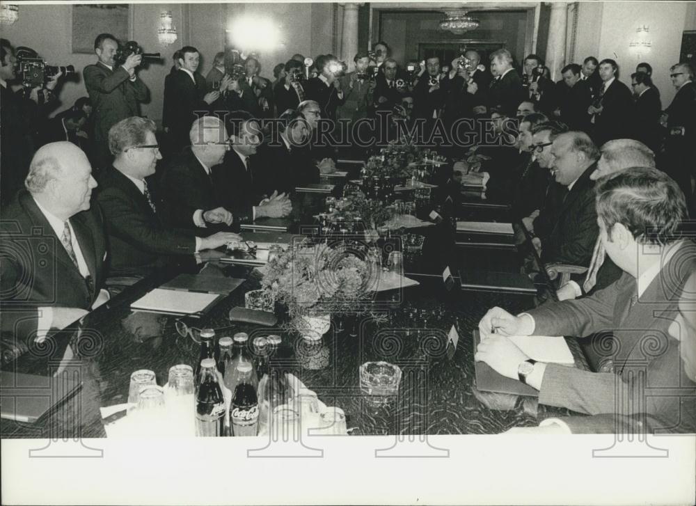 1976 Press Photo Czechoslovak party and government delegation visits Bulgaria - Historic Images