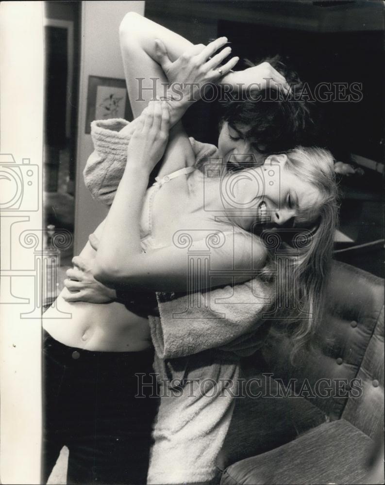 1968 Press Photo One of the first shots Madeline plays with Patrick Mower - Historic Images