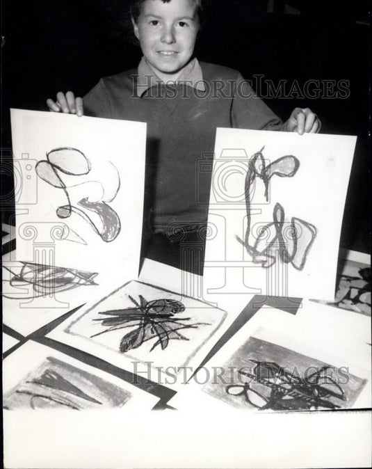 1954 Press Photo 'Abstract' paintings by 9 year old Patrick Jordan of Paris - Historic Images