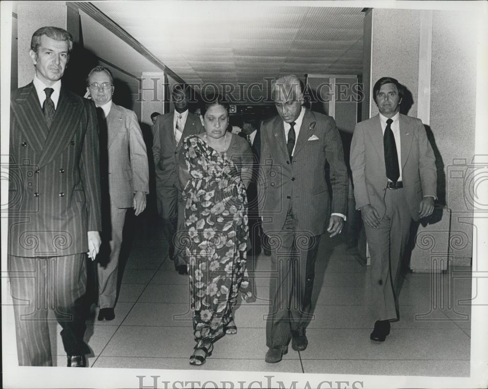 1976 Press Photo Mrs. Sirimavo Bandaranaike, Sri Lanka, Hamilton Amerasinghe - Historic Images