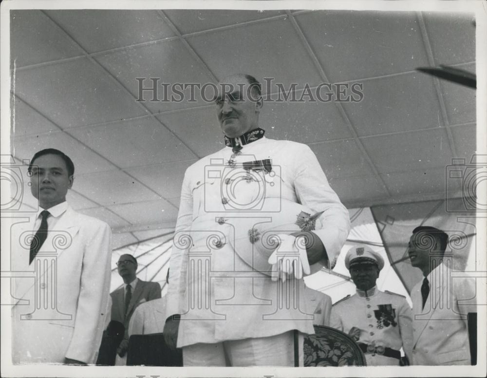 1957 Press Photo 150K Vitenam ForcesParade Down Bach-Dang Quarry In Saigon - Historic Images