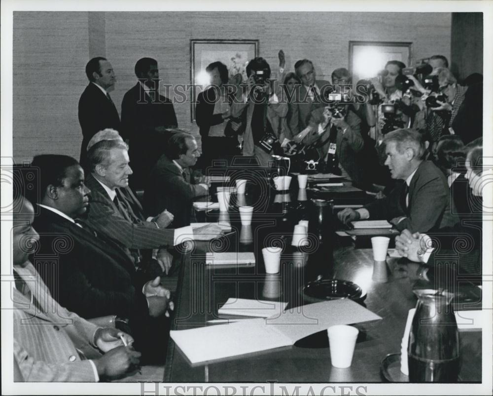 1978 Press Photo State Dept. meeting with Sec. Vance - Historic Images