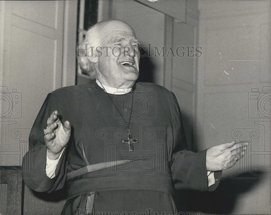 1971 Press Photo Archbishop Of Canterbury Ramsey Laughing Kingsway Church - Historic Images
